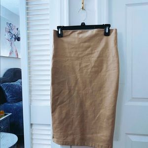 Nude Windsor Pencil Skirt
